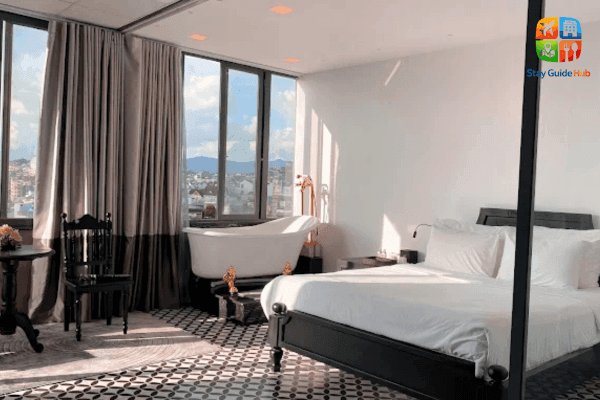 ttr-skypool-view-hotel