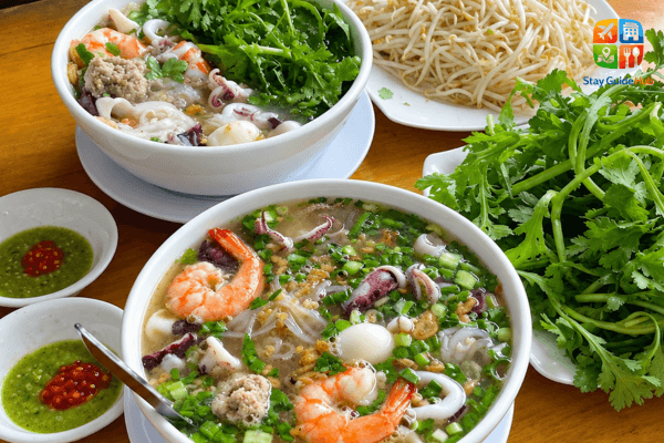 hu-tieu-muc-an-dien